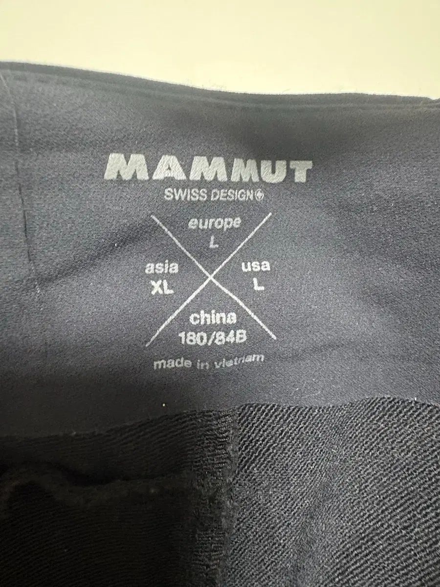  MAMMUT マムート クライミングパンツ 34 その他 アウター