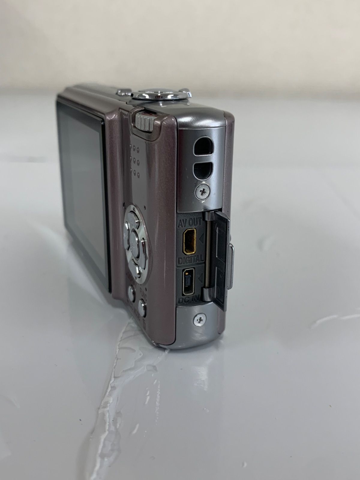 3【通電動作未確認】LUMIX DMC-FX30 コンパクトデジタルカメラ【カメラ