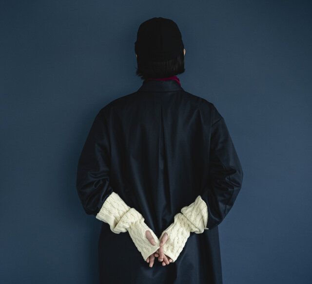 フレンチブル アームウォーマー ハンドウォーマー レディース ウール ブランド 国産 おしゃれ あたたかい シンプル 冬 防寒 温活 冷え対策 コピーヌオーバーハンドウォーマー プレゼント French Bull 37-02222 Fr 048