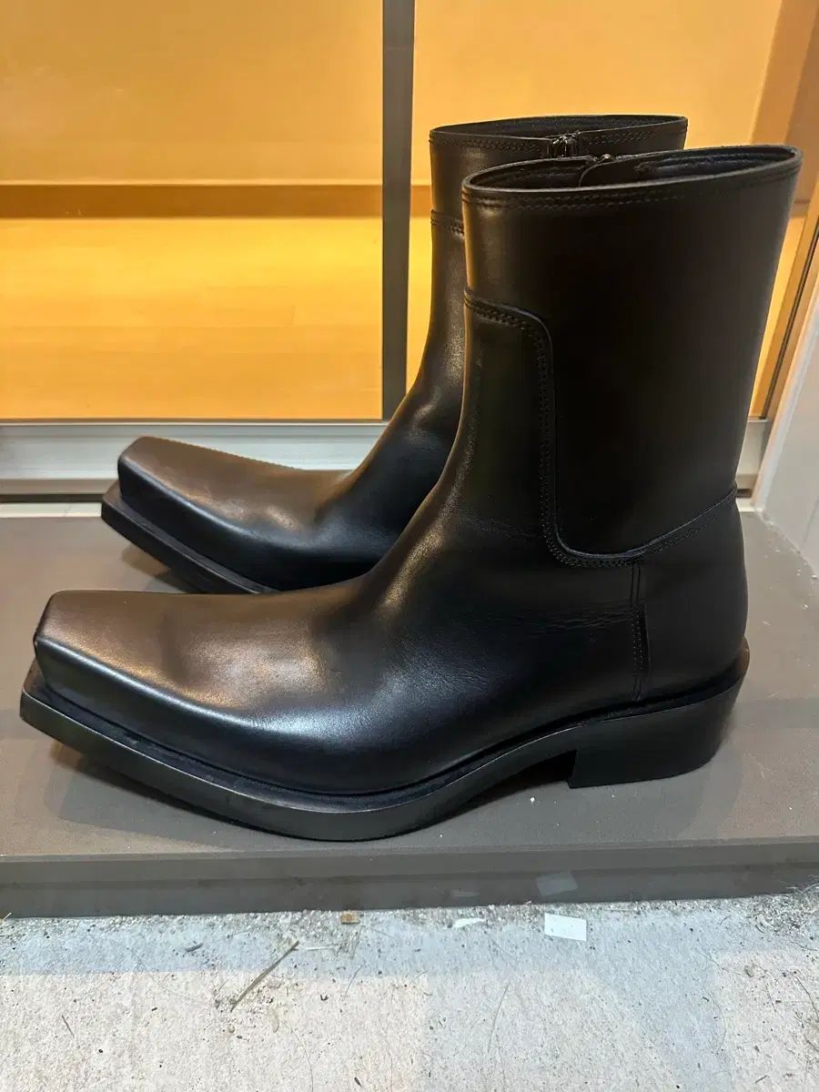 バレンシアガ サンティアゴ ブーツ 44