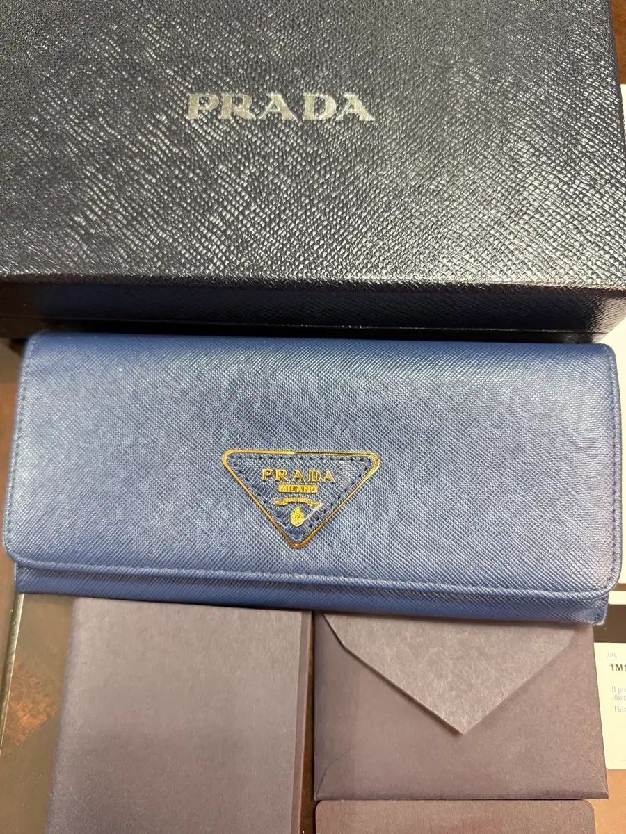 PRADA プラダ サフィアーノ 長財布 デパート 品 バッグ