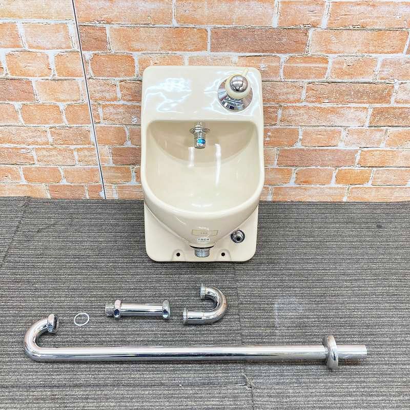 品 TOTO 陶器製 壁付け 埋込手洗器 L 593 SC 4 ハーベストベージュ 排水管付 手洗いボール 19