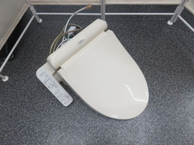 2020年製 TOTO トウトウ ウォシュレット 温水便座 シャワートイレ