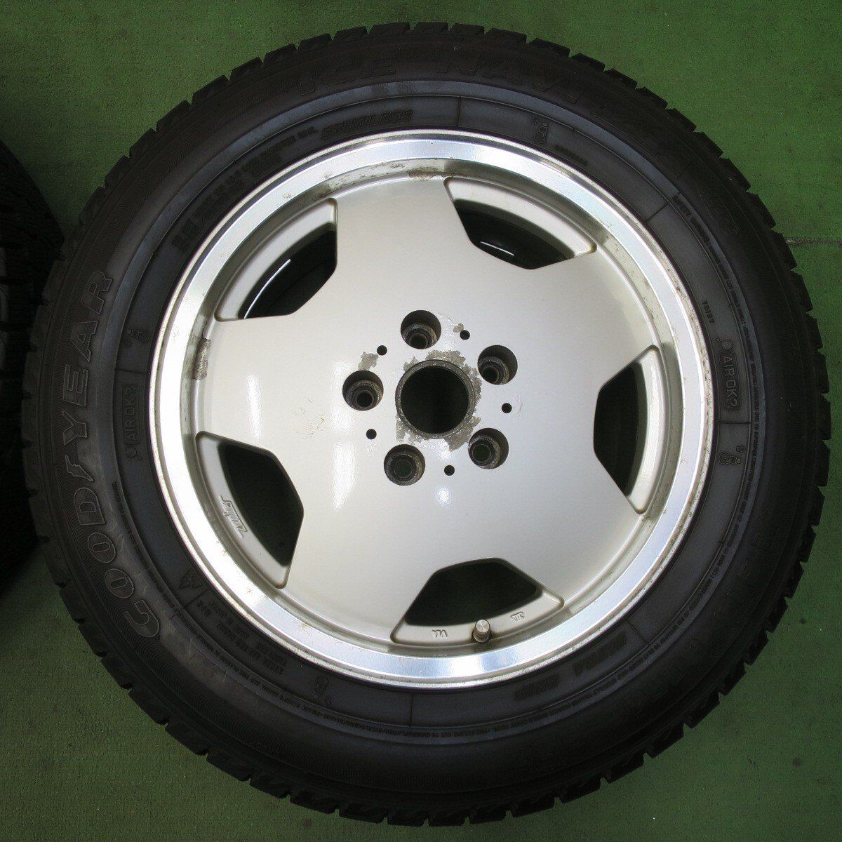  4本価格 スタッドレス 215 60 R 16 グッドイヤー アイスナビ ZEA Zauber ザウバー 16インチ PCD 114 3 5 H 5093015イス 16インチ タイヤ ホイールセット