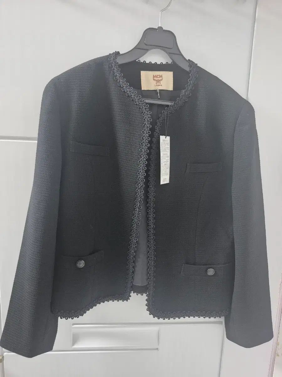 MCM ブラック ツイード ジャケット 40万円 - 保管のみの 44-55