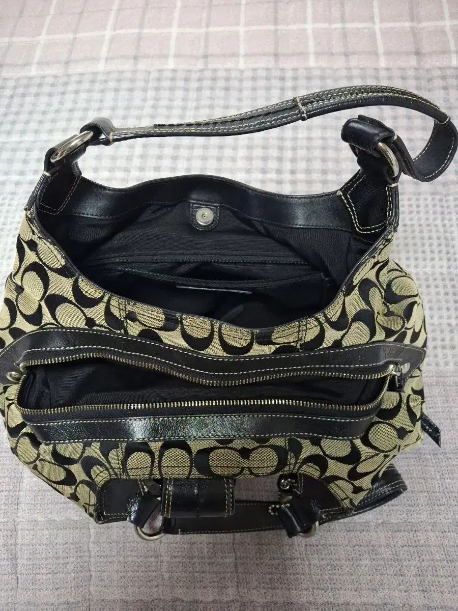 コーチ シグネチャー ショルダーバッグ オンライン コーチ