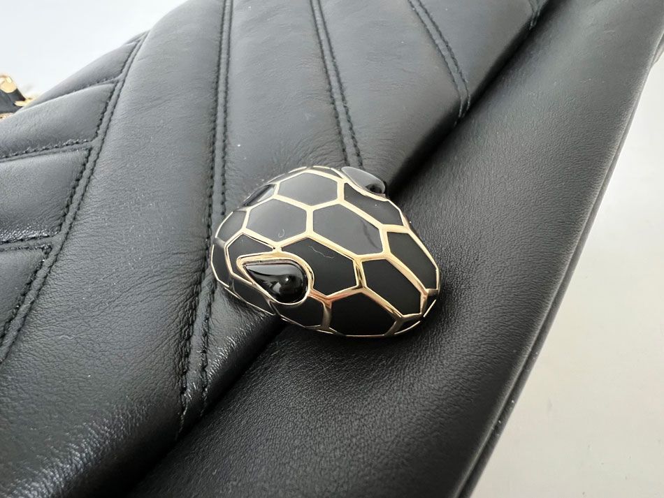 ブルガリ セルペンティ カボション チェーンショルダーバッグ 287983 美品 BVLGARI - ブルガリ セルペンティ カボション チェーンショルダー
