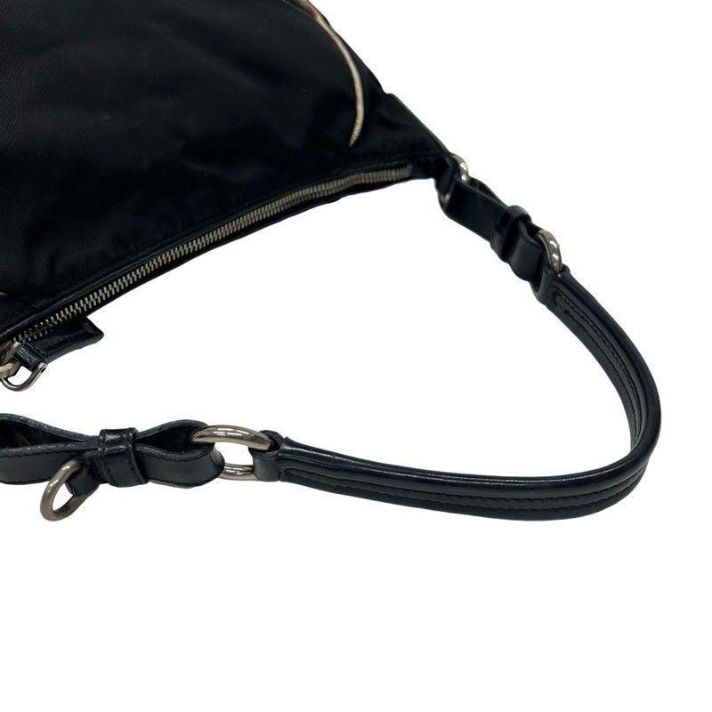u12【美品】プラダ　三角ロゴ　ナイロン　レザー　ブラック　ショルダーバッグ. 現行近・極美品】プラダ ナイロン ショルダーバッグ 三角ロゴ 白タグ