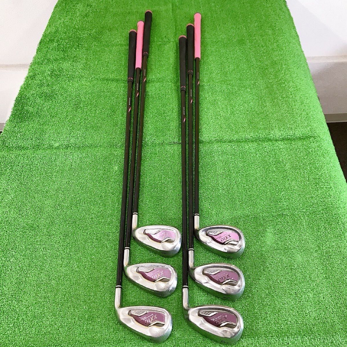 ツ56☆ゼクシオ6本レディースアイアンセット MP600L ピンク XXIO6代目