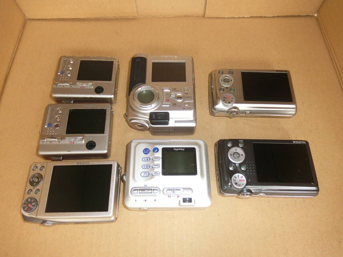 MO 00314 デジカメ 動作未 7台まとめ CCD FUJIFILM