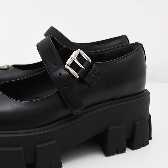 PRADA プラダ ローファー ブラッシュド レザー モノリス メリー 
