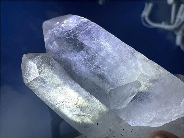 超強いパワー(藍針入り)天然水晶クラスターB88B6/216B28A