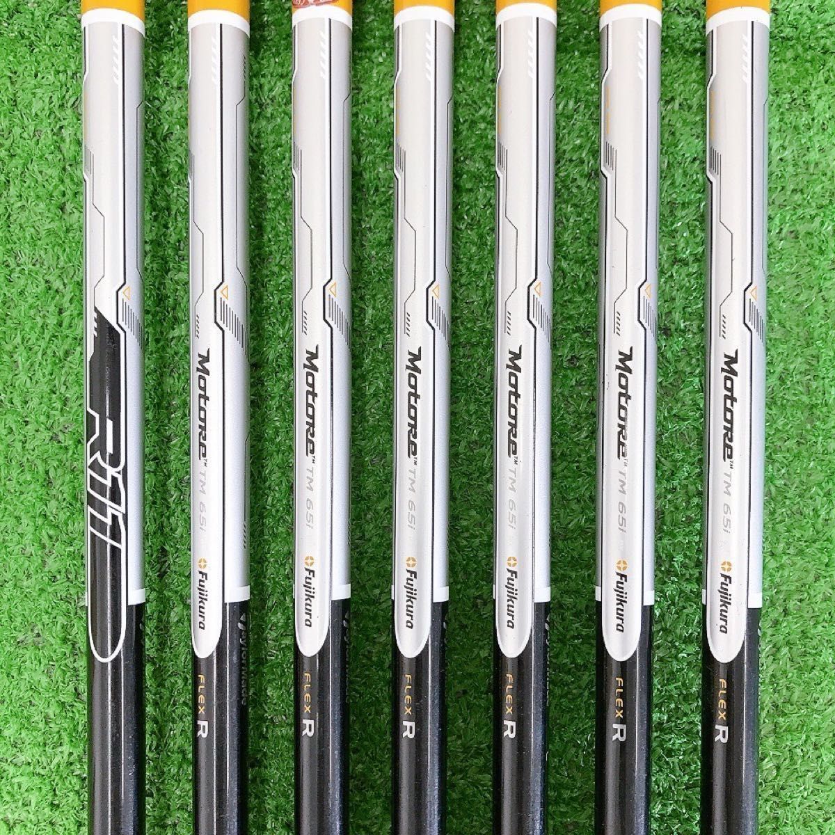 【状態良好】テーラーメイド R11 アイアンセット 8本　TM65i FlexR アイアンセット テーラーメイド R11 アイアン (日本仕様) Motore TM65i