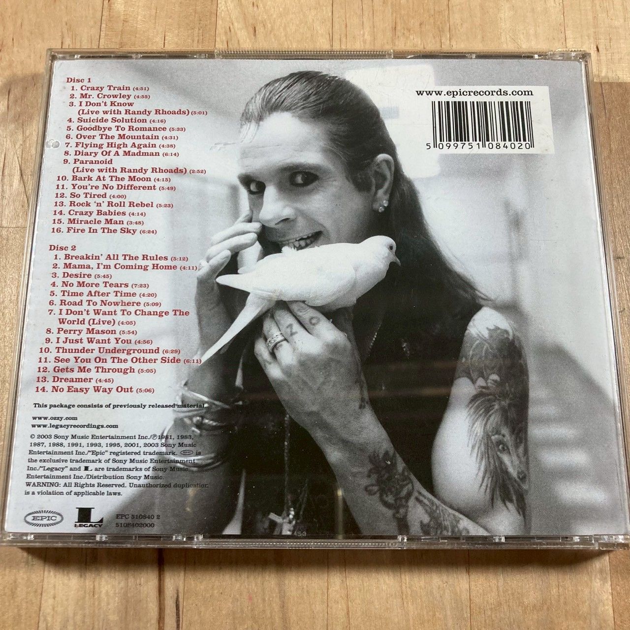 OZZY OSBOURNE The ESSENTIALオジーオズボーン2枚ベストCD - メルカリ