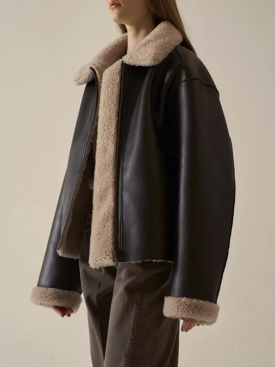 FACADE PATTERN ファサードパターン ラムウール リバーシブル ショート ムートン クリームブラウン