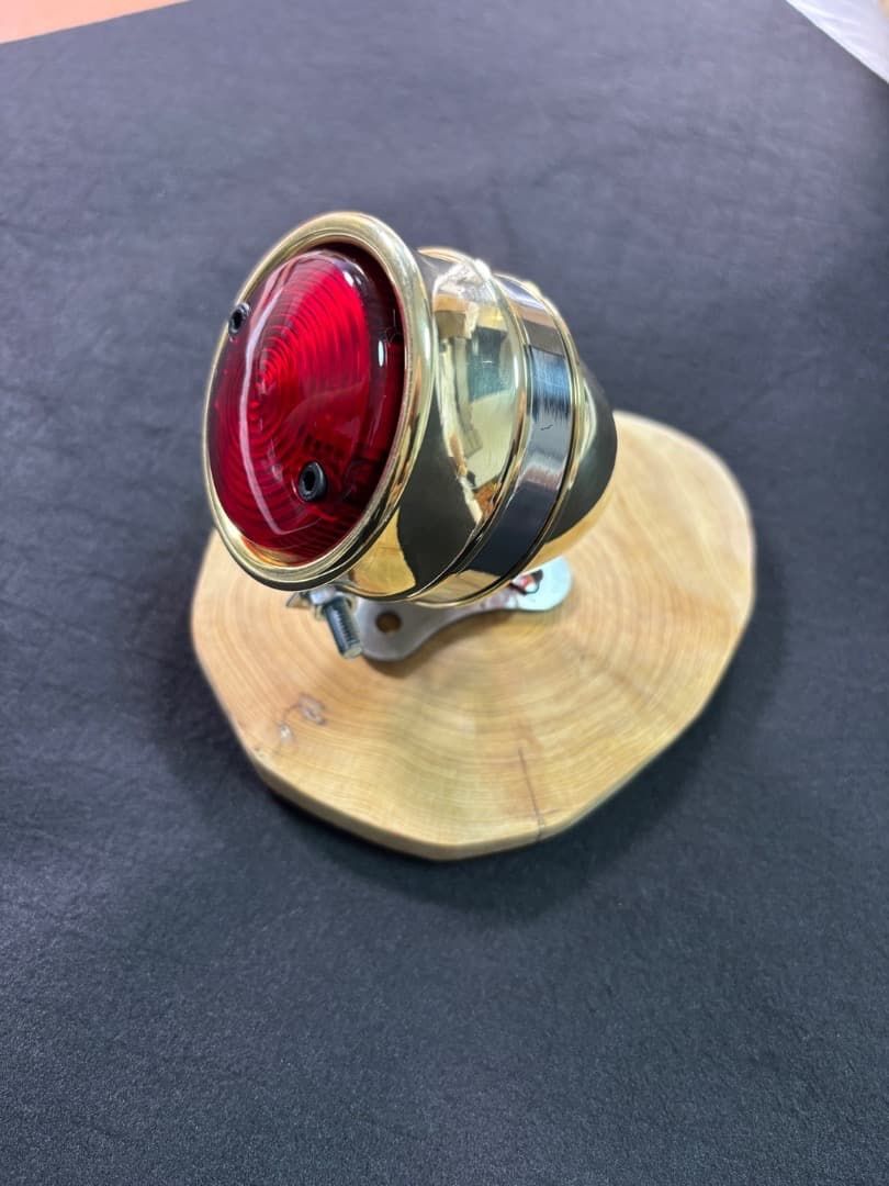 真鍮製テールランプ　ハーレー　ショベル　エボ　スポーツスター　C3 ☆TR2 真鍮製テールランプⅡ ハーレー ショベル エボ 国産アメリカン