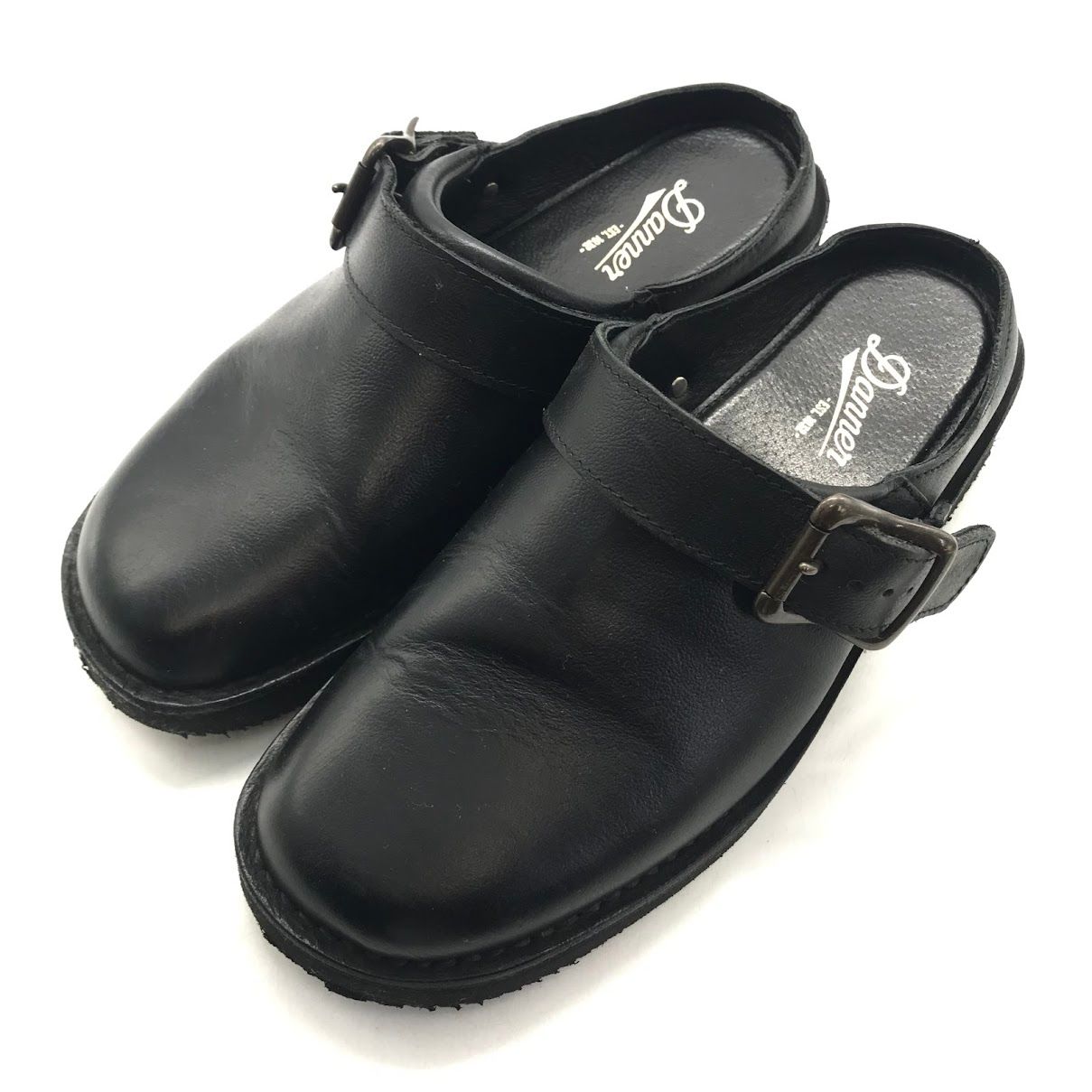 レザーサンダル D