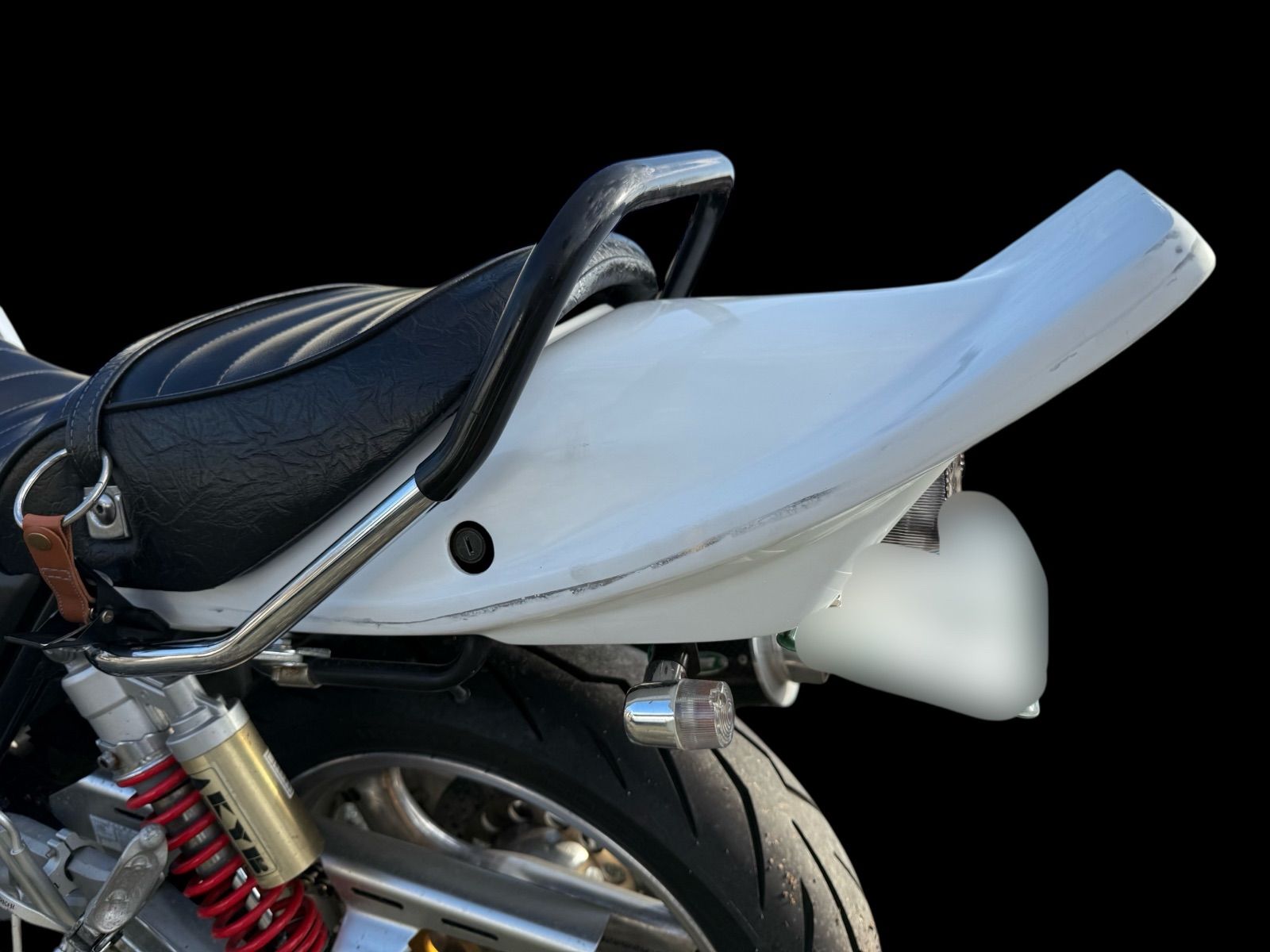 インパルス400羽テール ◇◇GSX400 インパルス 96〜08 GK7CA 羽タイプ テールカウル FRP製 高