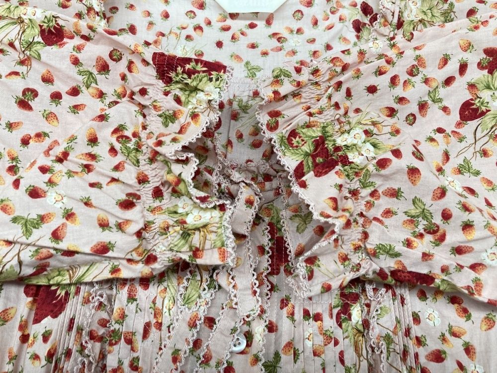 ピンクハウス PINK HOUSE 2016年 苺 ストロベリー ブーケ 刺繍