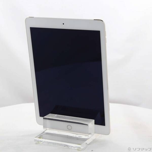 中古品〕 iPad Air 2 16GB ゴールド MH1C2J／A docomo【352】 - メルカリ