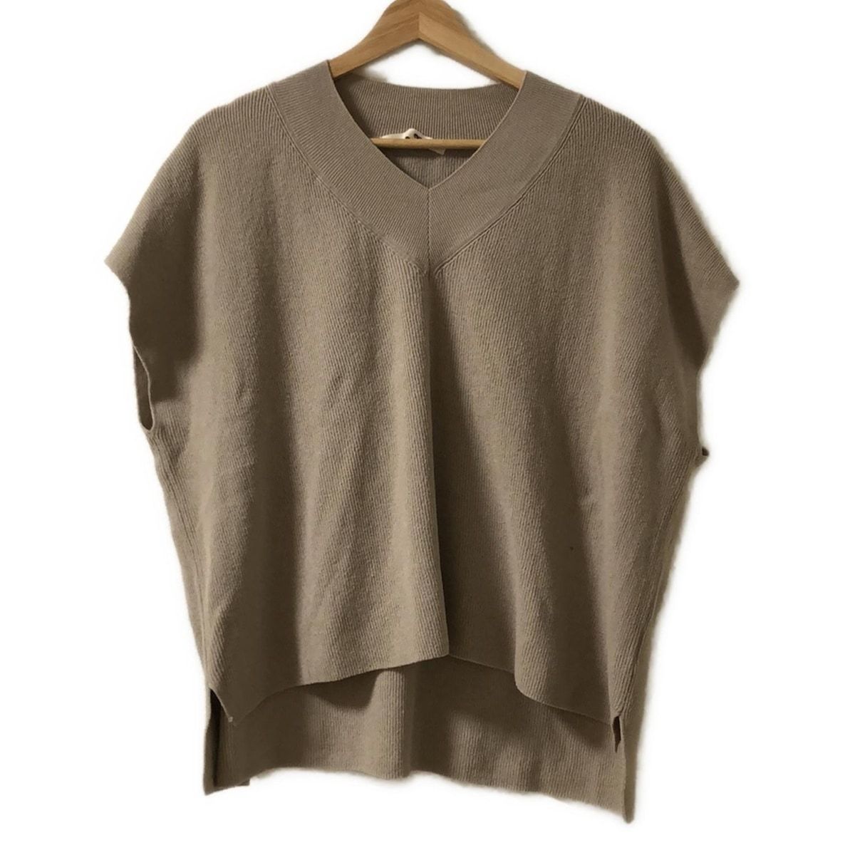 evam eva エヴァムエヴァ 半袖カットソー レディース ベージュ Vネック