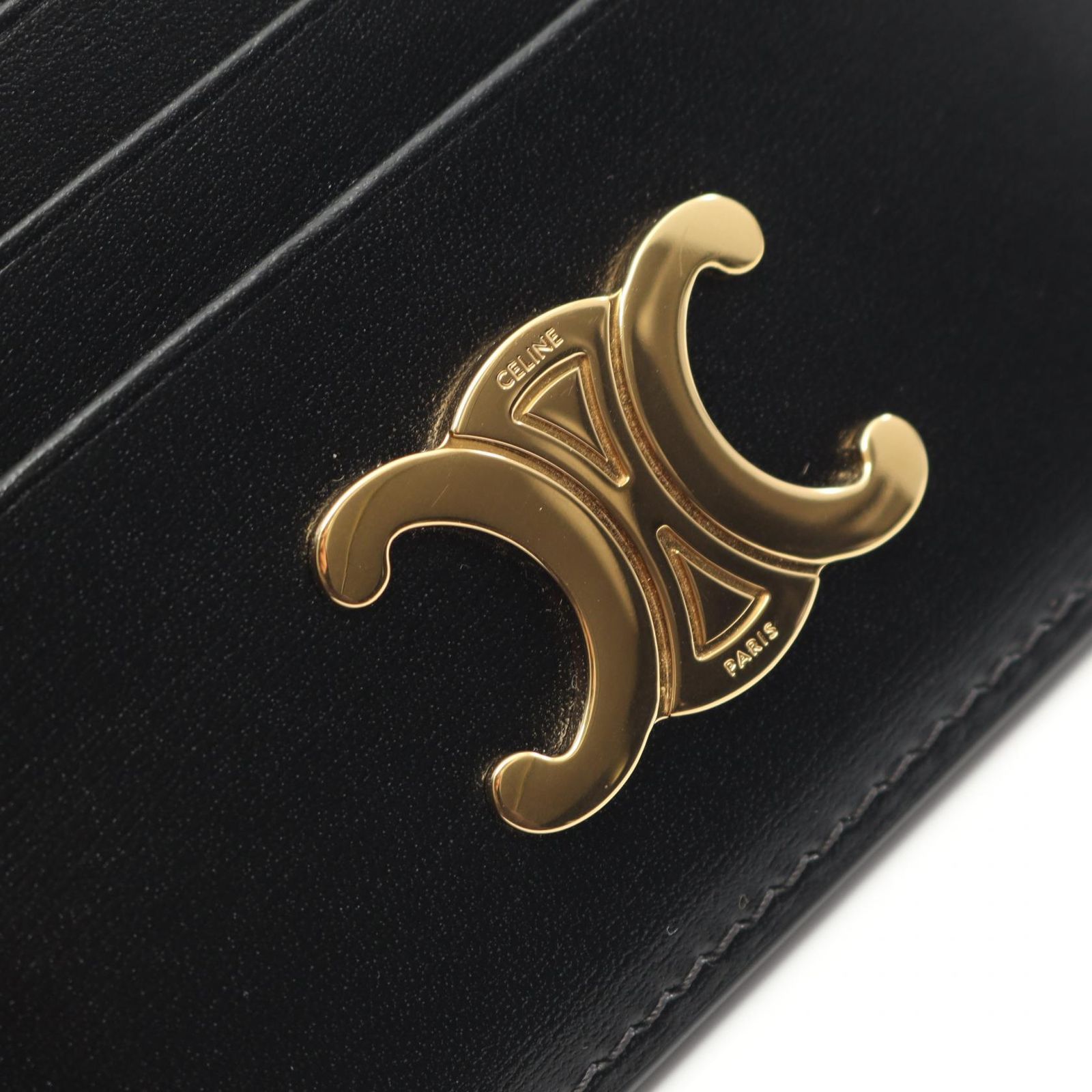 トリオンフ ブラック