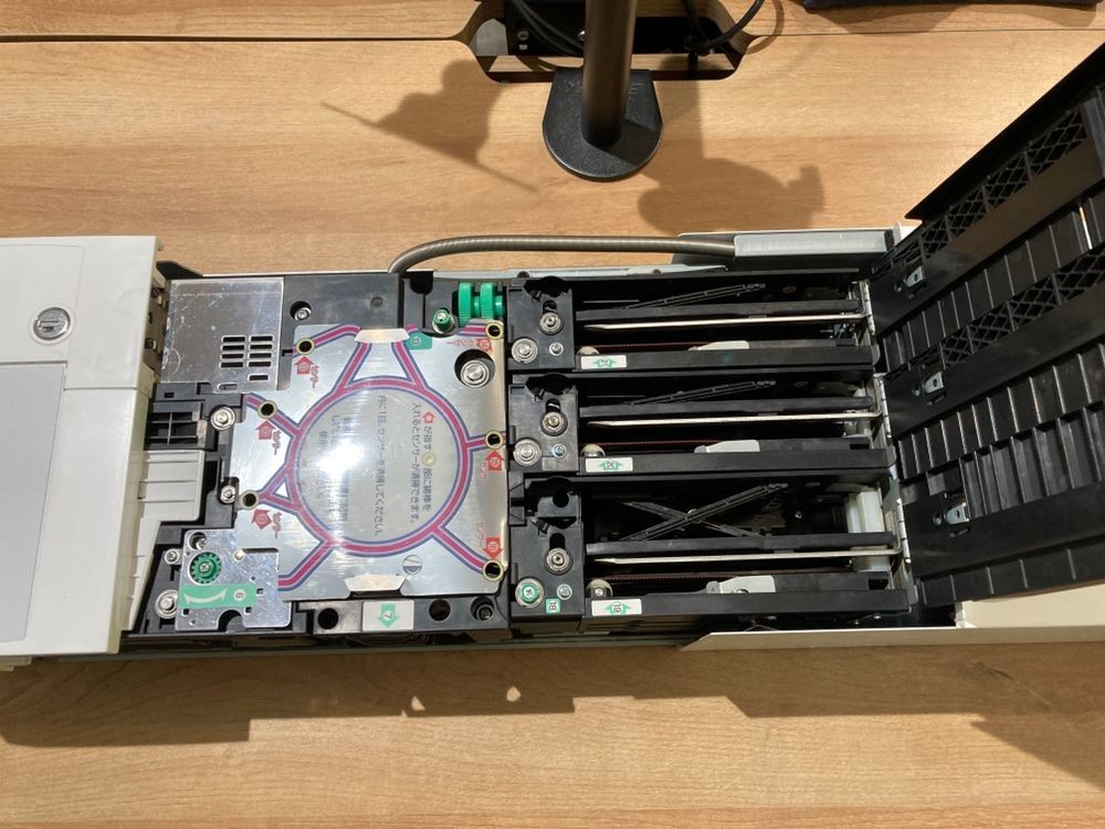 自動釣銭機 GLORY RAD-300 グローリー RT-300 つり銭機 RT-300-H RAD-300レジ 公式通販 GLORY製（グローリー）RT-300 300シリーズ シリーズ｜つり銭機｜製品カテゴリーから探す｜製品情報 新 自動 美品 のファッション通販