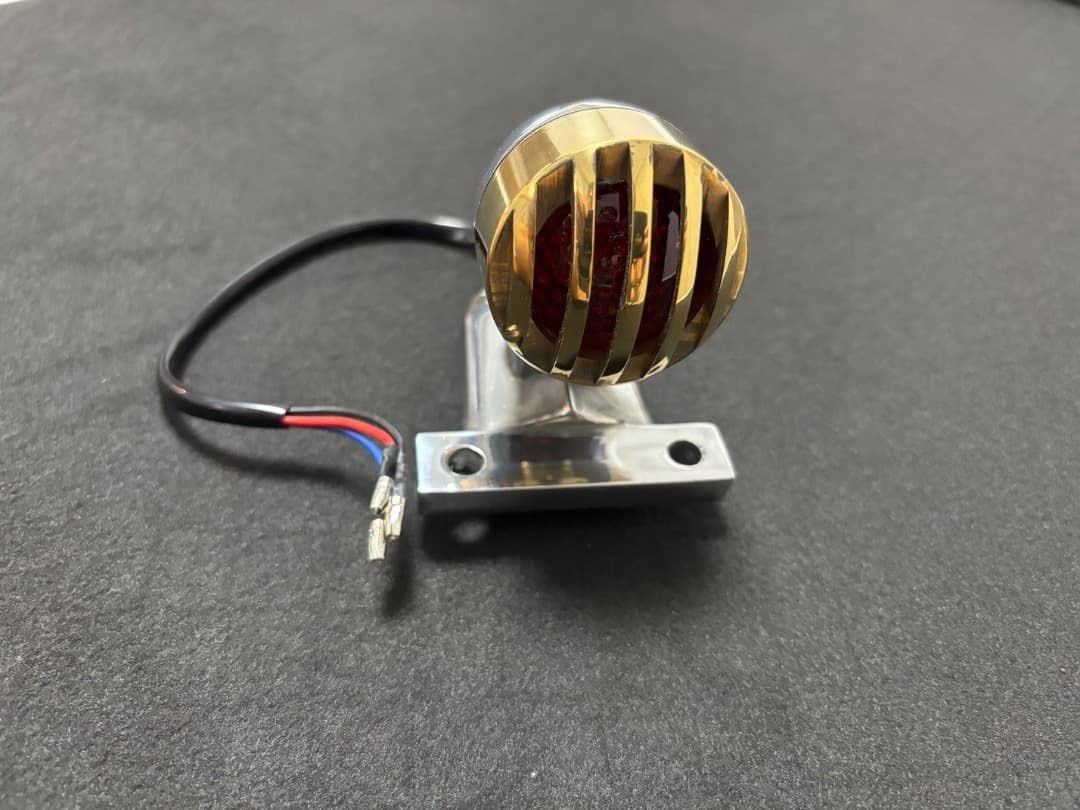 真鍮製テールランプ　ハーレー　ショベル　エボ　スポーツスター　C3 ☆TR2 真鍮製テールランプⅡ ハーレー ショベル エボ 国産アメリカン