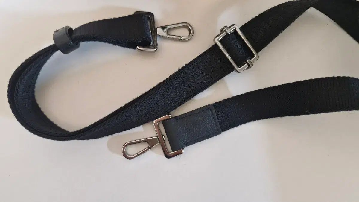 カメラバッグ ストラップ
