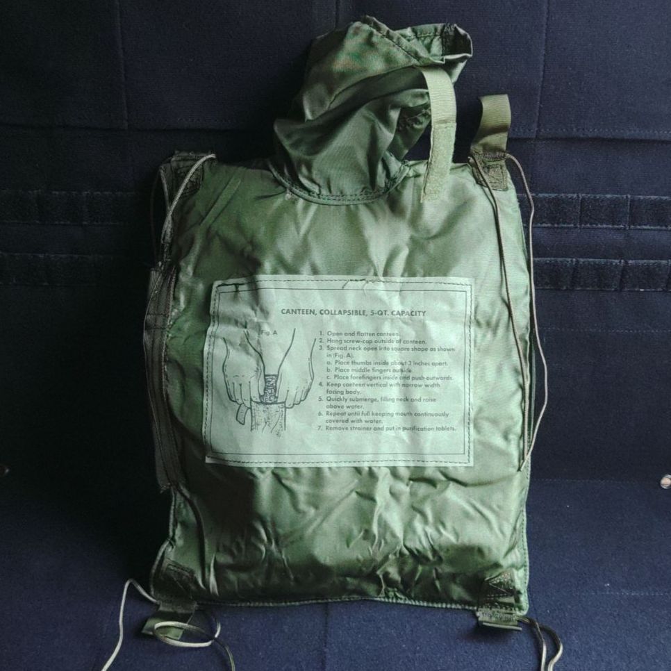 米軍実物】5QTキャンティーン(91年製)箱入り - メルカリ