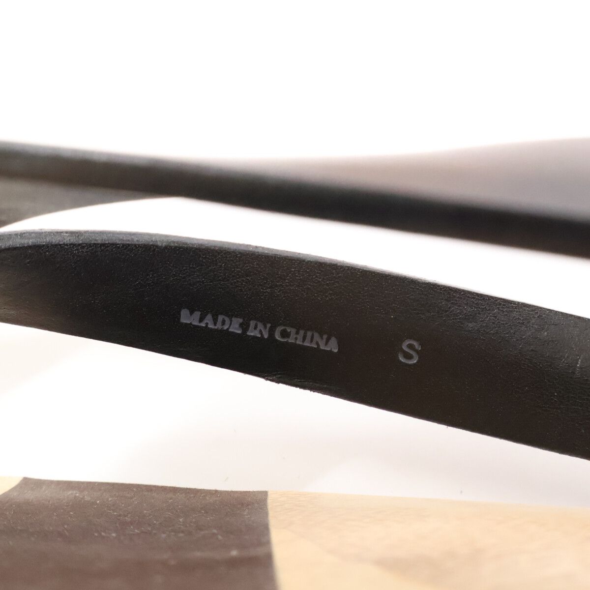 トングサンダル