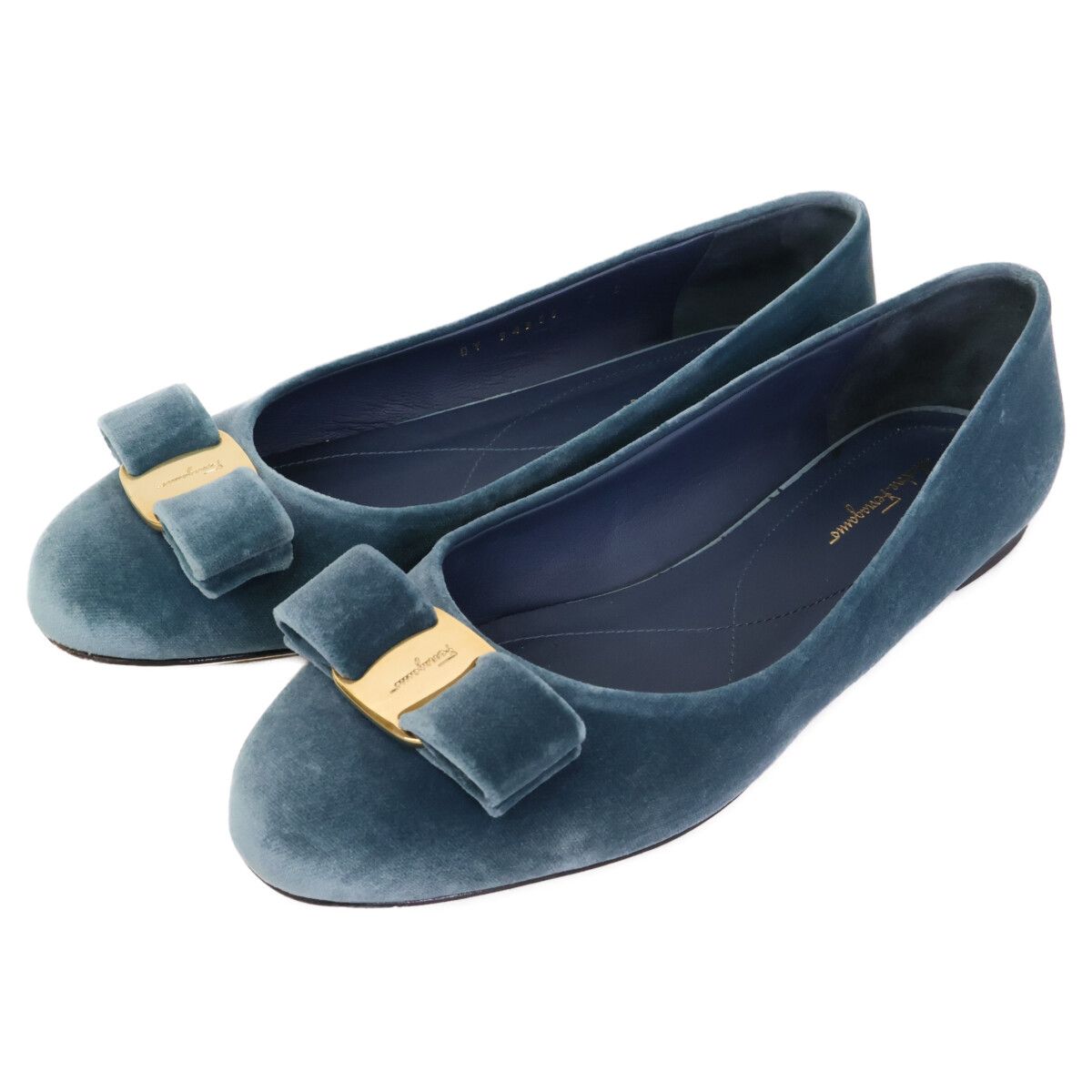 Salvatore Ferragamo サルヴァトーレフェラガモ 94966 ヴァラリボン ベロア フラットパンプス 7 D