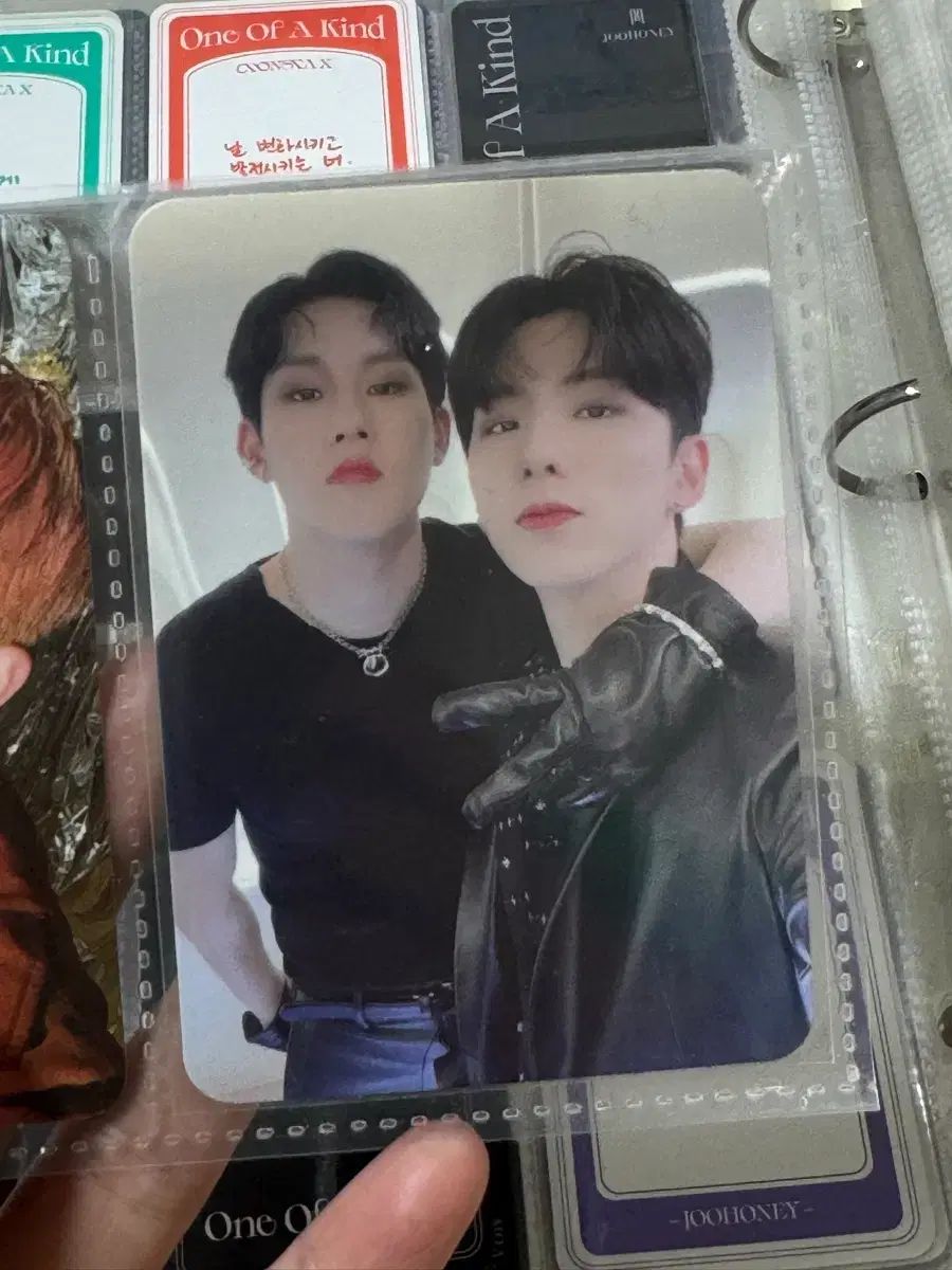 MONSTA X(モンスタエックス・モネク) ジュホン(Joohoney) キヒョン