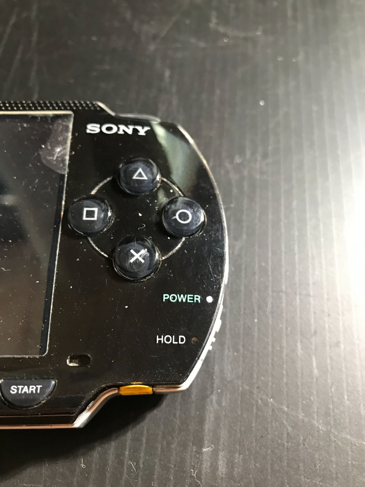  PSP 1000 ブラック ホワイト 本体2台 一部部品欠損あり バッテリーパック 本体(PSP) プレイステーションポータブル(PSP)