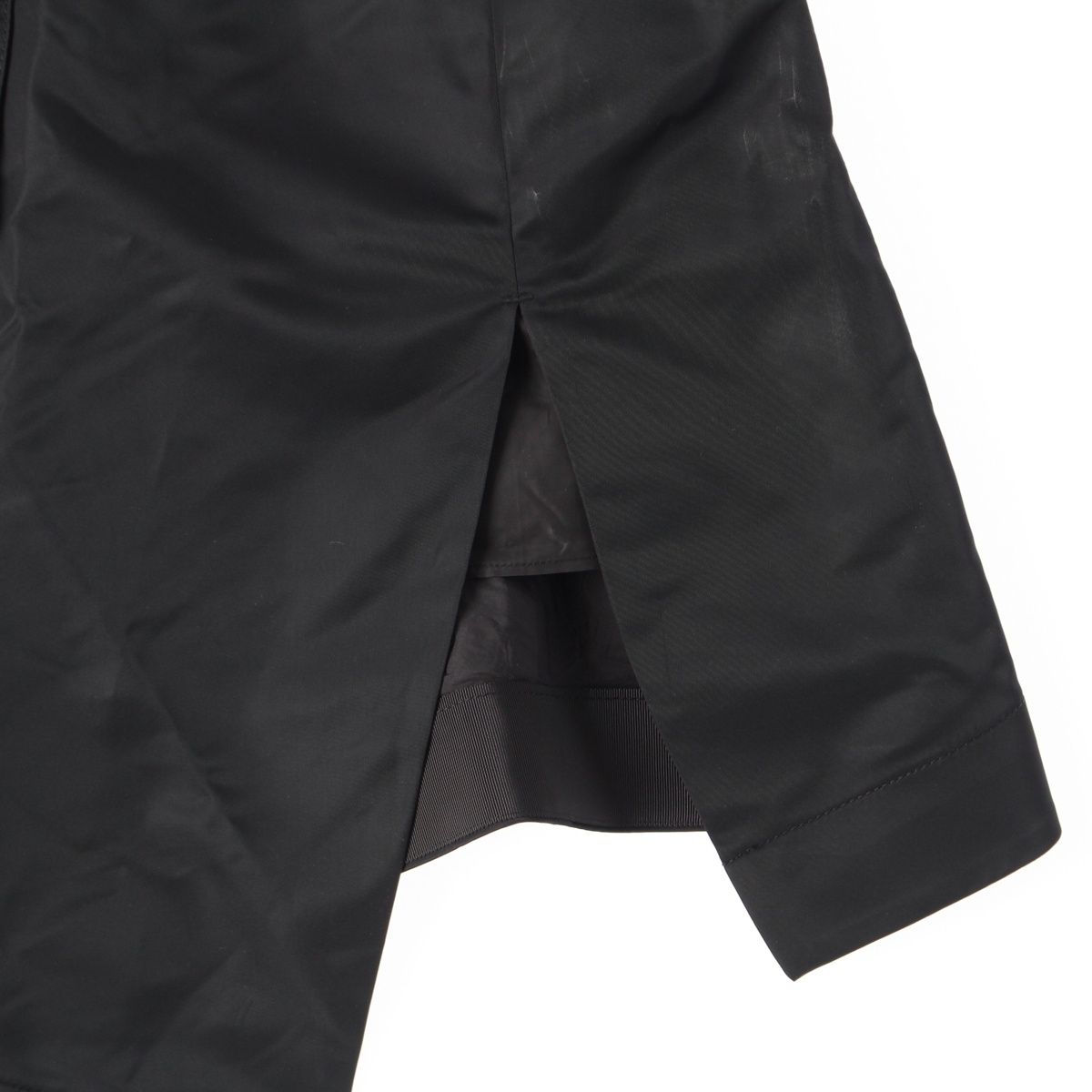 ナイロン スカート