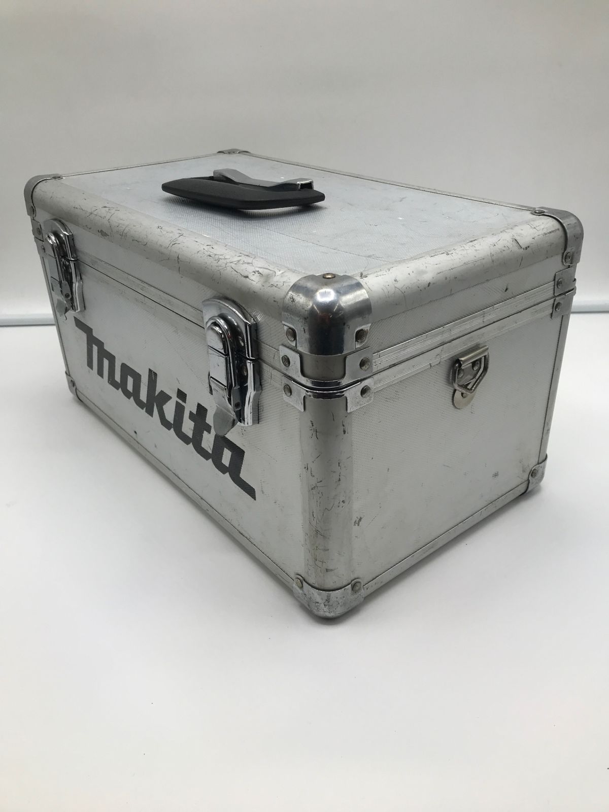 品 Makita マキタ VP 180 DZ 18 v充電式真空ポンプ 本体のみ IT_2 GKTC 岡岩 M 04