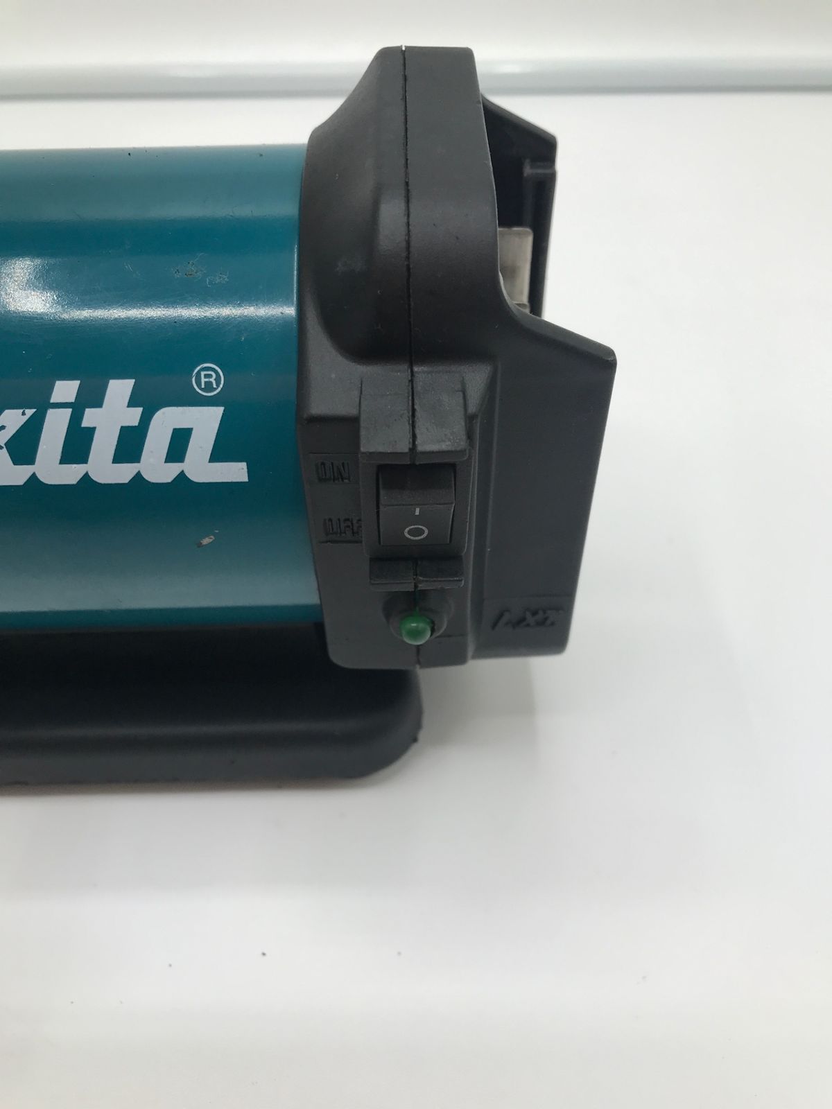  品 Makita マキタ VP 180 DZ 18 v充電式真空ポンプ 本体のみ IT_2 GKTC 岡岩 M 04 その他 電動工具 エア工具