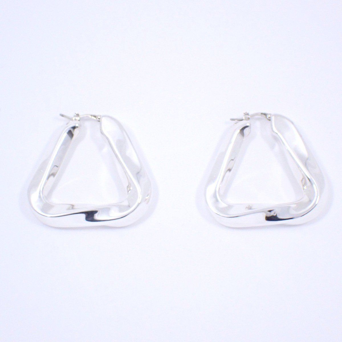 BOTTEGA VENETA ボッテガヴェネタ トライアングル ピアス シルバー925 608590