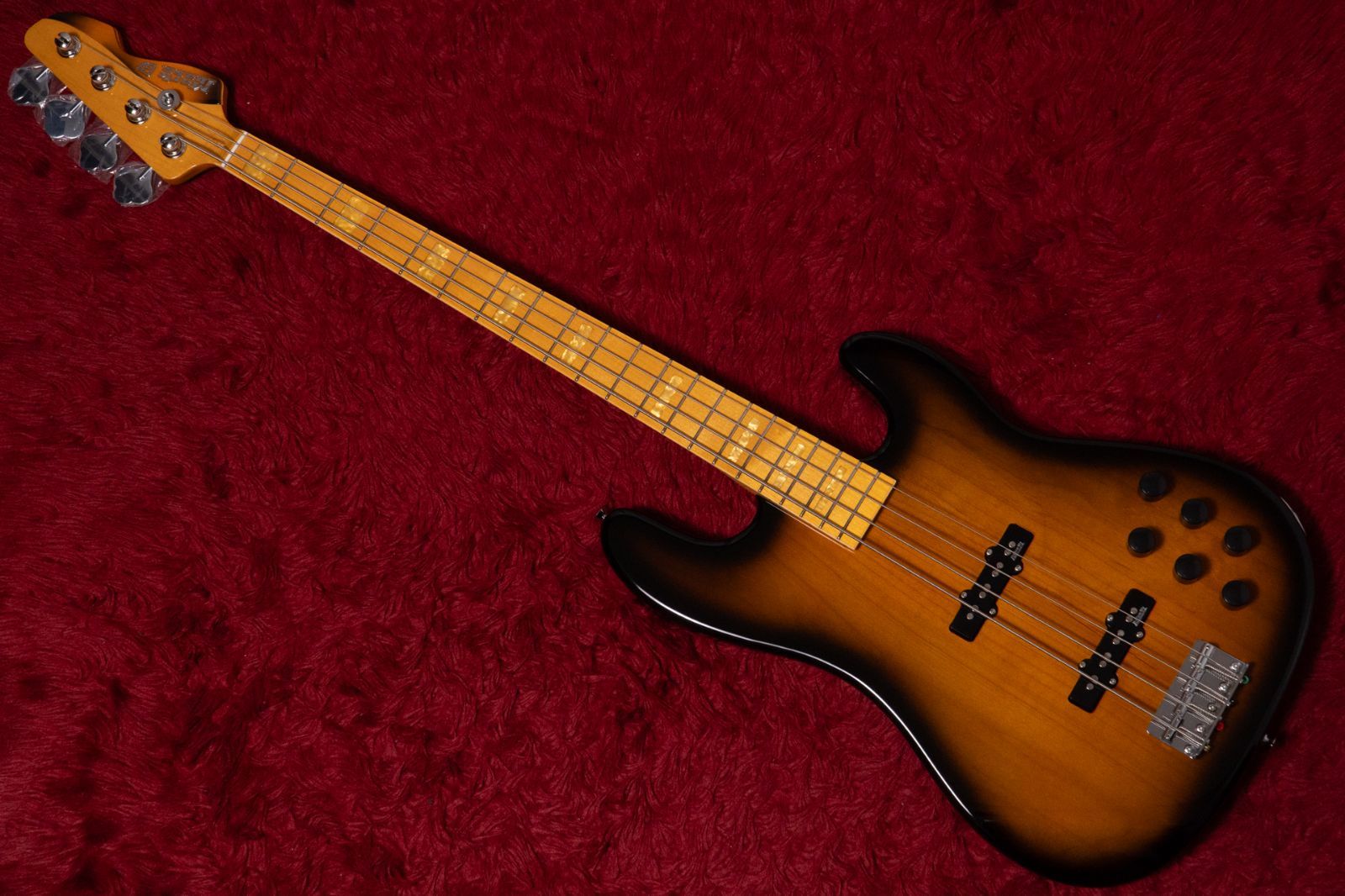 Markbass MAK B GV 4 C M TSB 3 710 kg GIB横浜