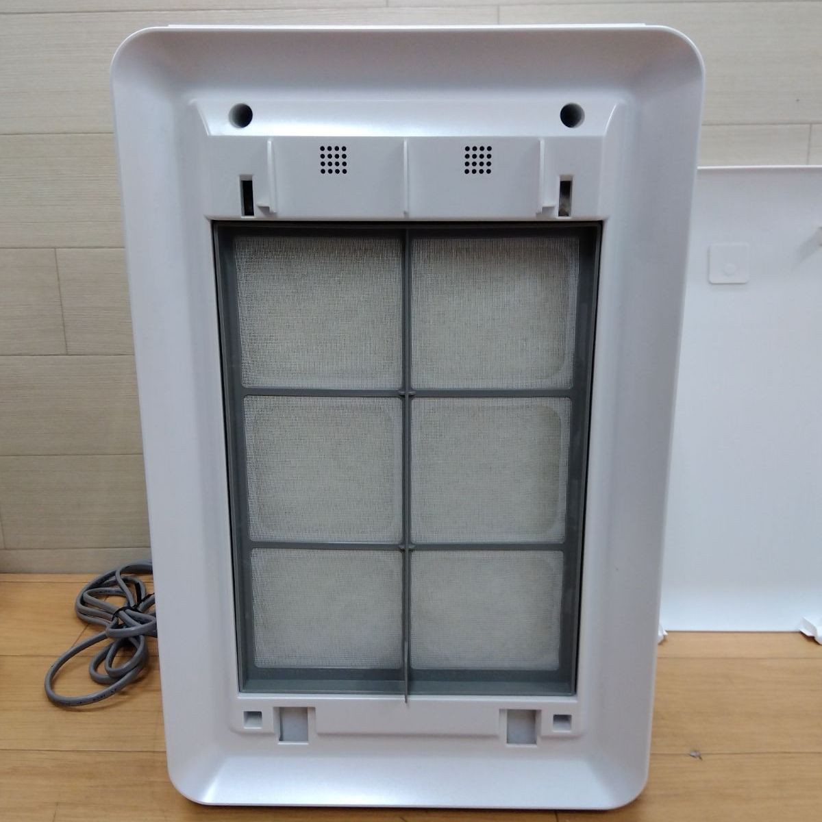 富士通ゼネラル 加湿脱臭機 PLAZION (プラズィオン) DAS-303K-W 2021年