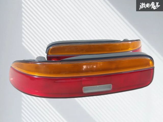 30ソアラ jzz30 ユーロテール　テールランプ 希少】トヨタ 純正 JZZ30 JZZ31 30系 ソアラ 後期 テールライト