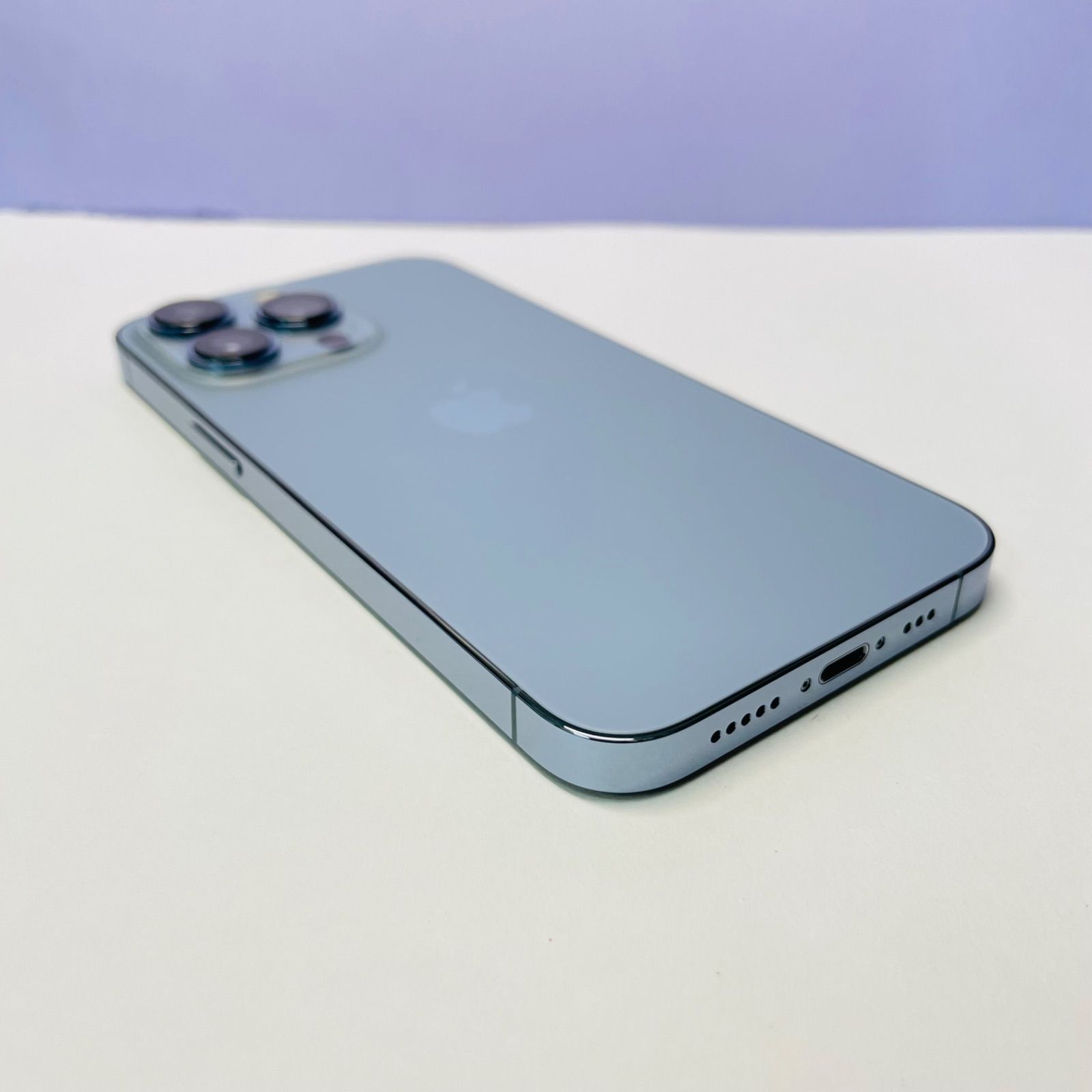 iPhone 13 Pro 256GB SIMフリー 電池100% 39670 - メルカリ