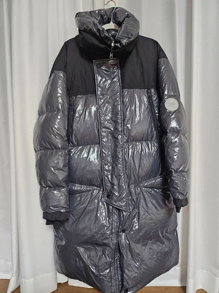 オニツカタイガー ロング ダウン S