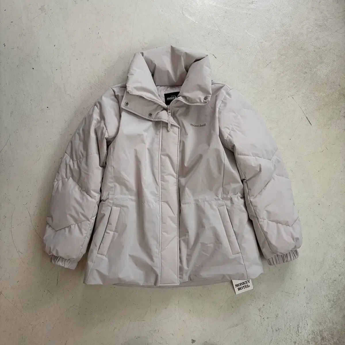 モンベル エアウォーム ヴィンテージ ダウン M