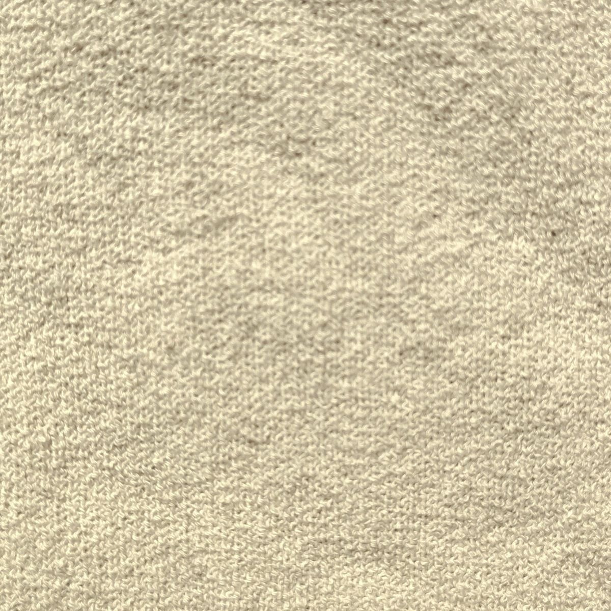 ライトベージュ