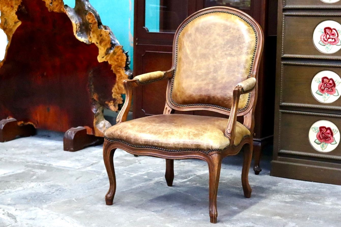 GMIH 360 ダイニングチェア アームチェア 1人掛けソファ 椅子 本革 無垢材 猫脚 フレンチスタイル ヴィンテージ クラシック