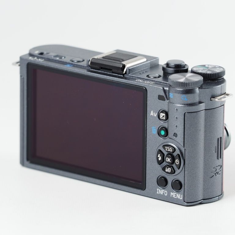 PENTAX ペンタックス ミラーレス一眼 Q-S1 ボディ ガンメタル QS1