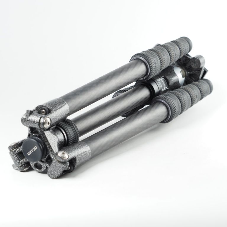 Gitzo ジッツォ GK 1555 T 82 TQDシリーズ トラベラーキット GT 5セクション三脚 雲台 ヘッド付き ブラック 14150