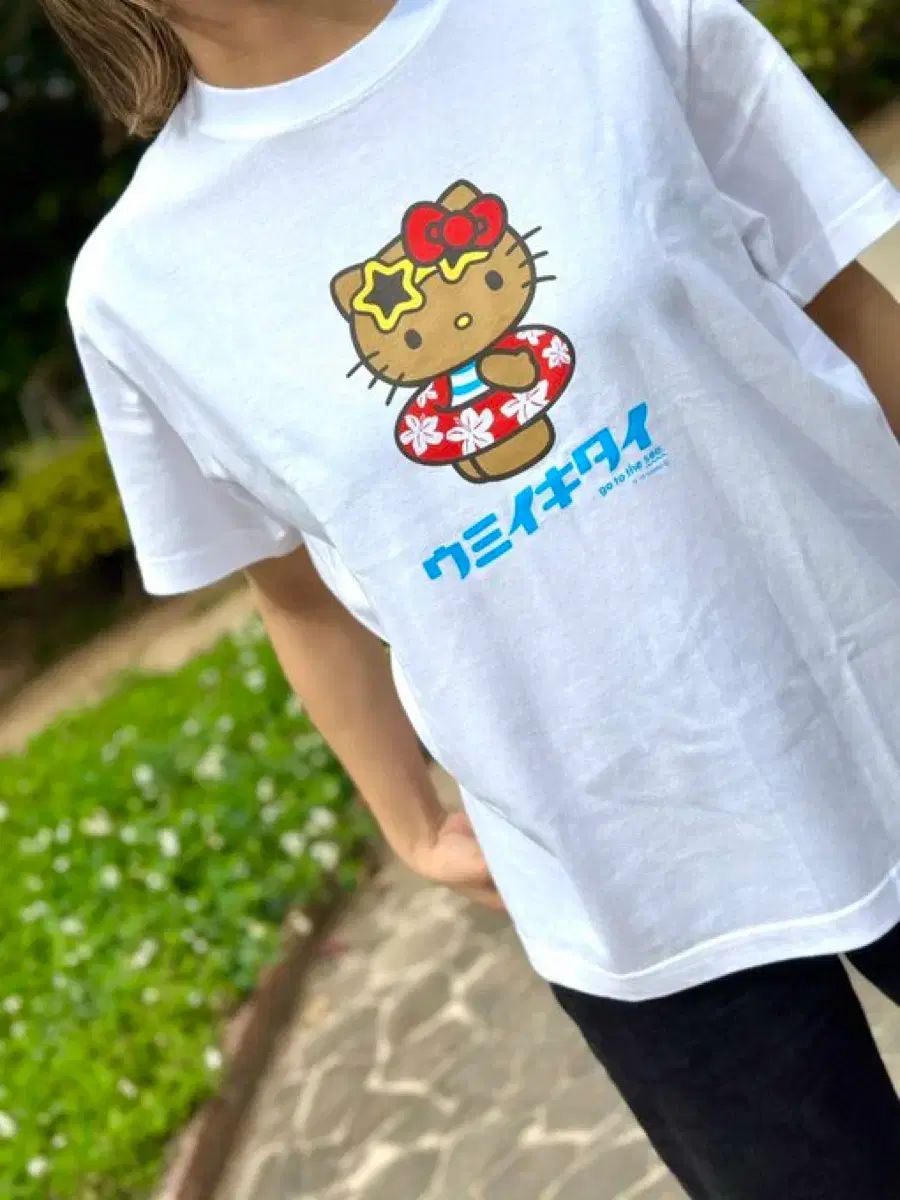 ポップ ハローキティ Tシャツ
