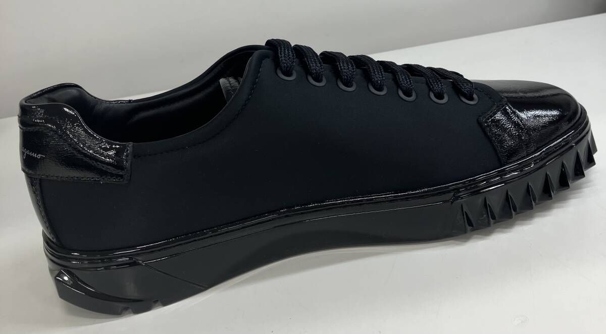 Salvatore Ferragamo サルヴァトーレフェラガモ ローカットスニーカー